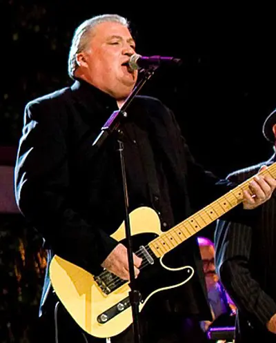 1954 david hidalgo american singer songwriter and guitarist 10 06