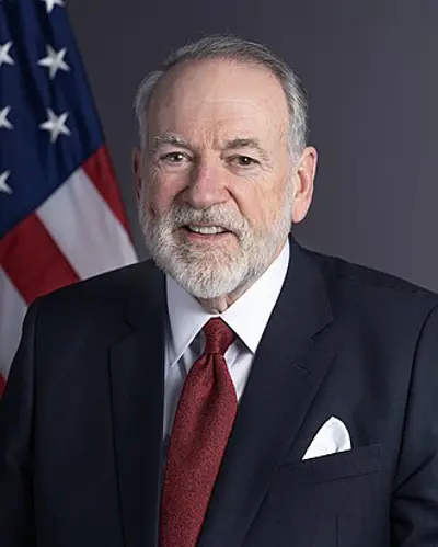 1955 mike huckabee american minister and politician 44th govern 08 24
