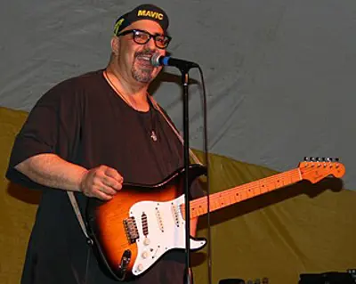 1955 pat dinizio american singer songwriter and guitarist died 10 12
