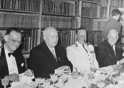 1955 the ussr and yugoslavia sign the belgrade declaration legit 06 02