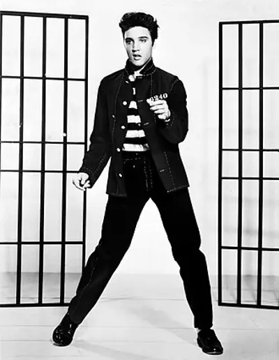 1956 elvis presley introduces his new single hound dog on the 06 05