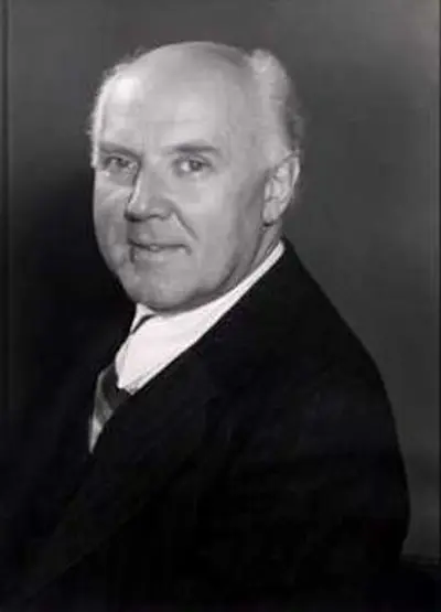 1956 walter gieseking french german pianist and composer born 1 10 26