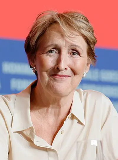 1958 fiona shaw irish actress and director 07 10