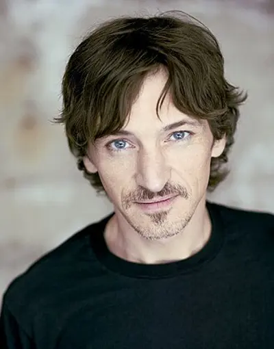 1959 john hawkes american actor 09 11