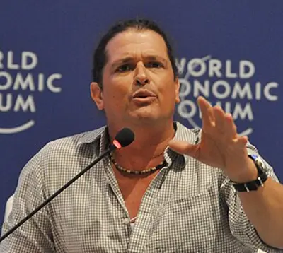 1961 carlos vives colombian singer songwriter and actor 08 07