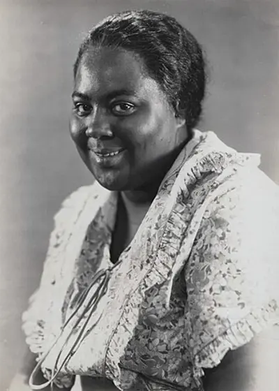 1962 louise beavers american actress born 1902 10 26
