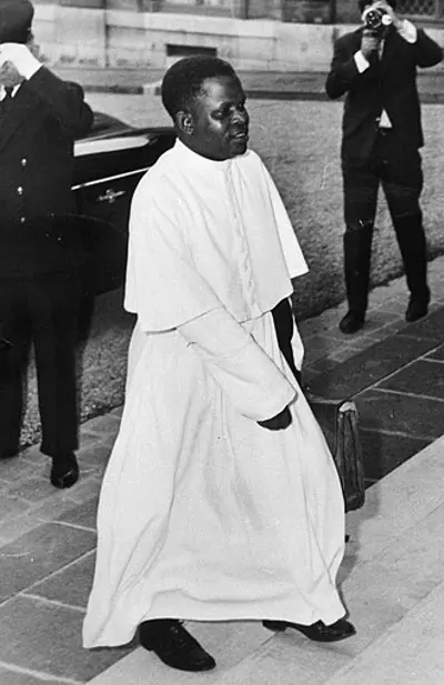 1963 president fulbert youlou is overthrown in the republic of th 08 15