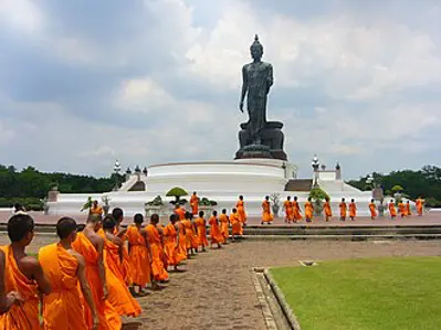 1963 vietnamese monk thich quang uc burned himself to death in s 06 11