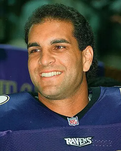 1963 vinny testaverde american football player 11 13