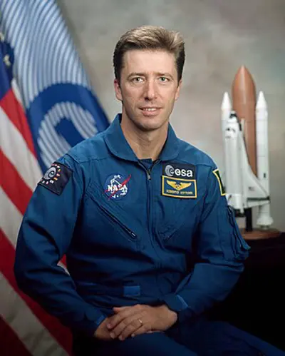 1964 roberto vittori italian colonel pilot and astronaut 10 15