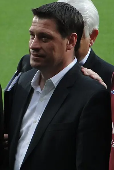 1965 tony cottee english footballer manager and sportscaster 07 11