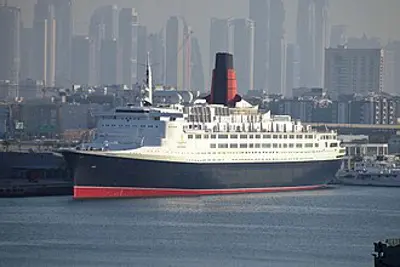 1967 the cunard liner queen elizabeth 2 is launched in clydebank 09 20