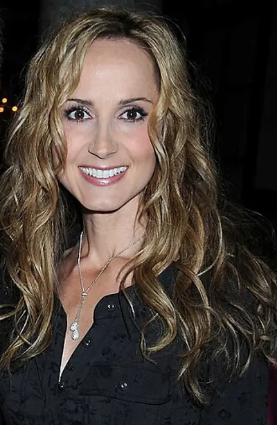 1970 chely wright american singer songwriter and actress 10 25