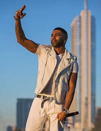 1970 ginuwine american singer songwriter dancer and actor 10 15