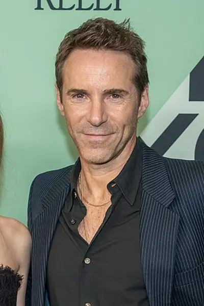 1972 alessandro nivola american actor 06 28