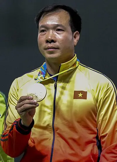 1974 hoang xuan vinh vietnamese shooter 10 06