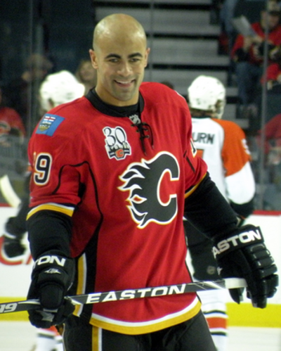 1974 jamal mayers canadian ice hockey player and sportscaster 10 24