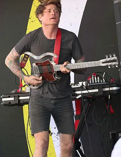 1974 john dwyer american multi instrumentalist vocalist songwr 10 03