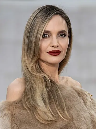 1975 angelina jolie american actress filmmaker humanitarian a 06 04