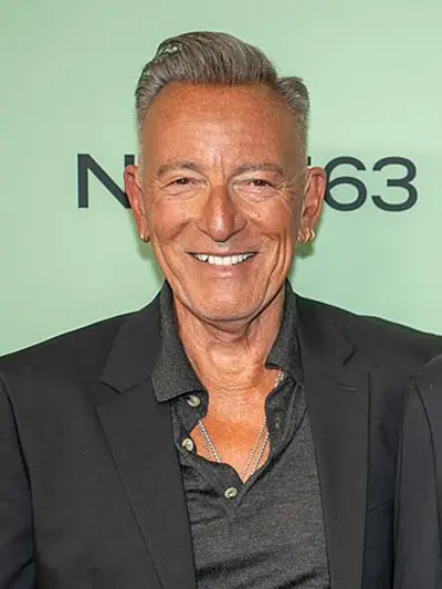 1975 bruce springsteen released his commercial breakthrough album 08 25