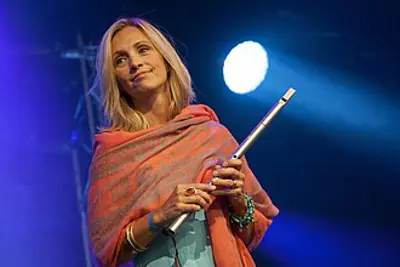 1975 cara dillon irish singer songwriter 07 21