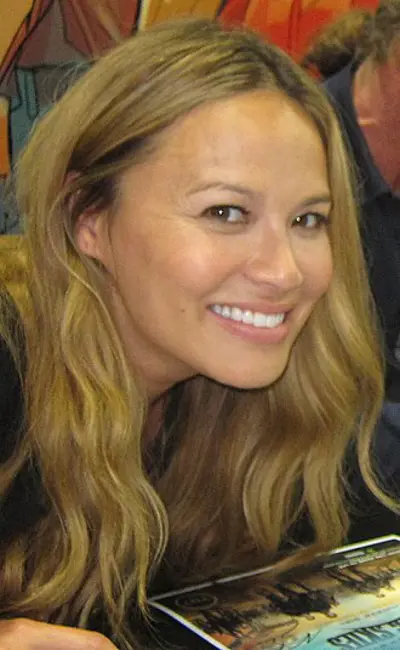 1975 moon bloodgood american actress 09 20