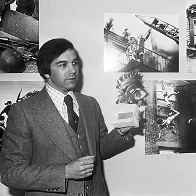 1975 stanley forman pictured took the pulitzer prizewinning ph 07 22