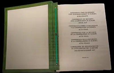 1975 the final act of the csce meeting is signed in helsinki fin 08 01