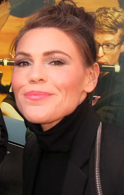 1977 clea duvall american actress 09 25