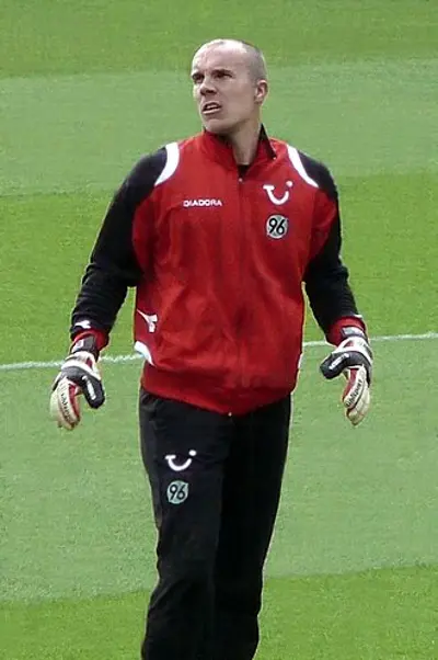 1977 robert enke german footballer died 2009 08 24