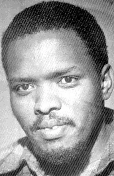 1977 steve biko is arrested at a police roadblock under terrorism 08 18