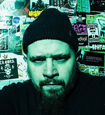 1977 vinnie paz italian american rapper and producer 10 05