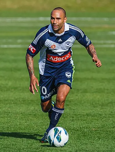 1978 archie thompson new zealand australian footballer 10 23