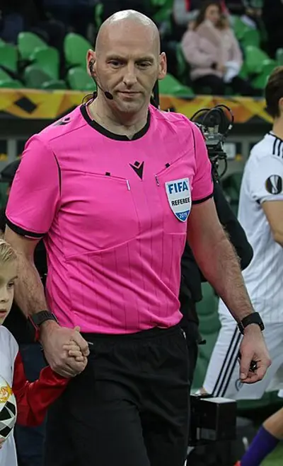 1978 bobby madden scottish football referee 10 25