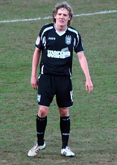 1978 jimmy bullard english footballer 10 23