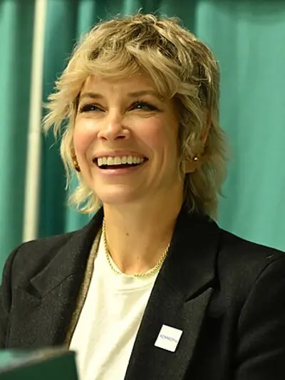 1979 evangeline lilly canadian actress 08 03