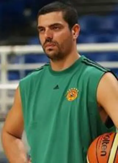 1979 kostas tsartsaris greek basketball player 10 17