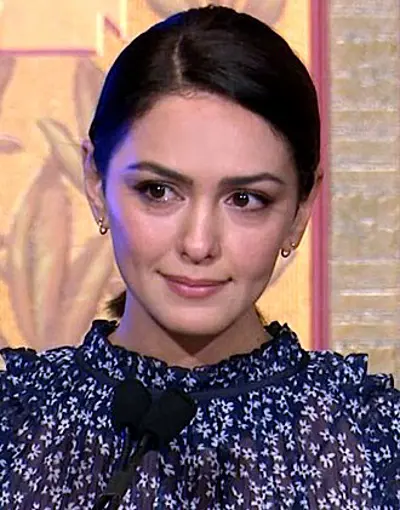 1979 nazanin boniadi iranian american actress 05 22