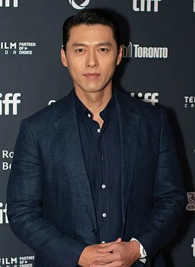 1982 hyun bin south korean actor 09 25