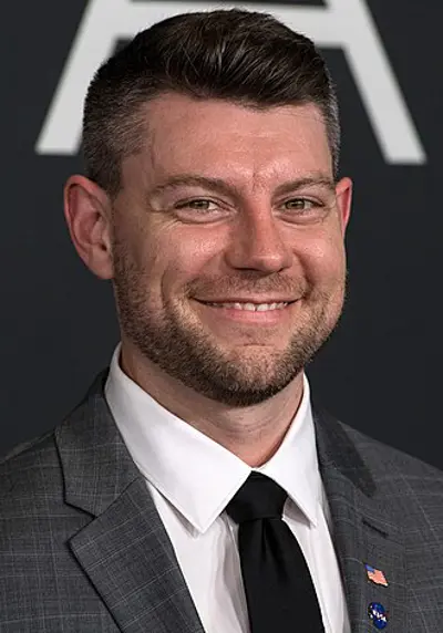 1982 patrick fugit american actor and producer 10 27