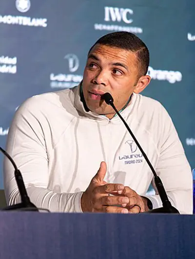 1983 bryan habana south african rugby player 06 12