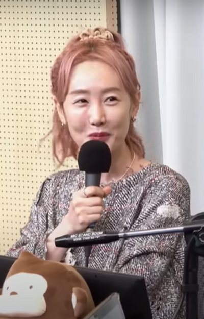 1983 byul south korean singer 10 22