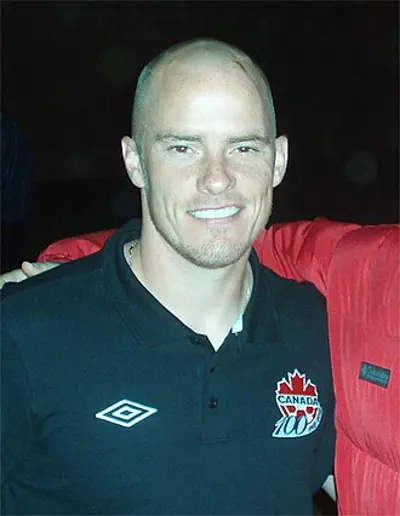 1983 iain hume canadian soccer player 10 30