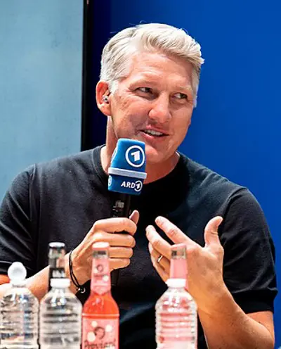 1984 bastian schweinsteiger german footballer 08 01