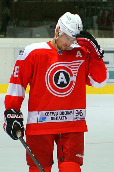 1984 sami lepisto finnish ice hockey player 10 17