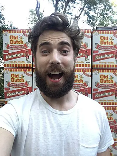 1985 dustin milligan canadian actor producer and screenwriter 07 28