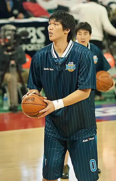 1985 ha seung jin south korean basketball player 08 04