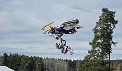 1987 caleb moore american snowmobile racer died 2013 08 28