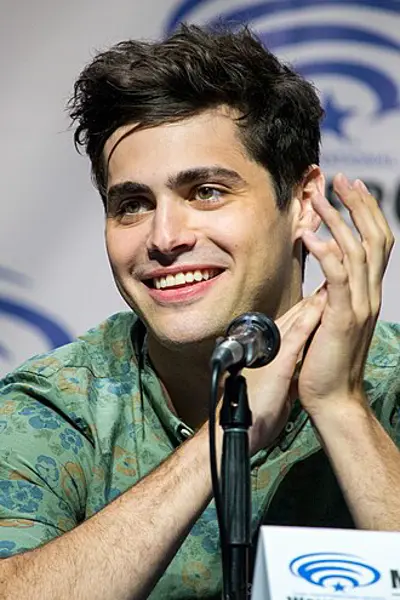 1987 matthew daddario american actor 10 01