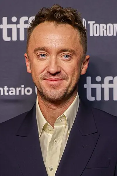 1987 tom felton english actor 09 22